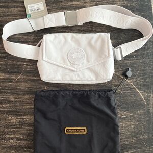 NWT Canada Goose Mini Waist Pack